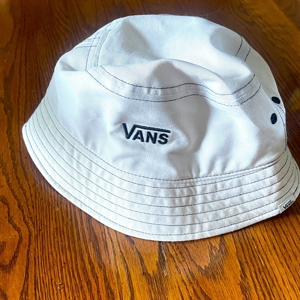 Vans Classic White Bucket Hat